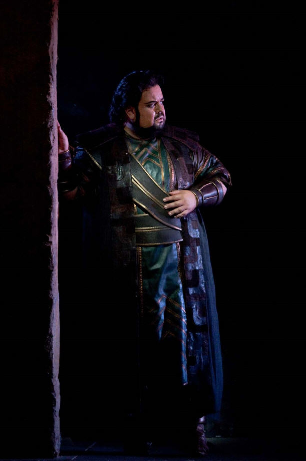 Johan Botha - Photo: Marty Sohl/Metropolitan Opera